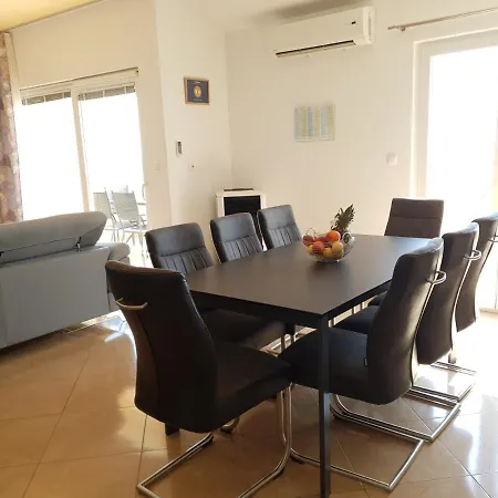 Apartmán Tomo
