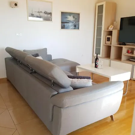 Tomo Apartmán